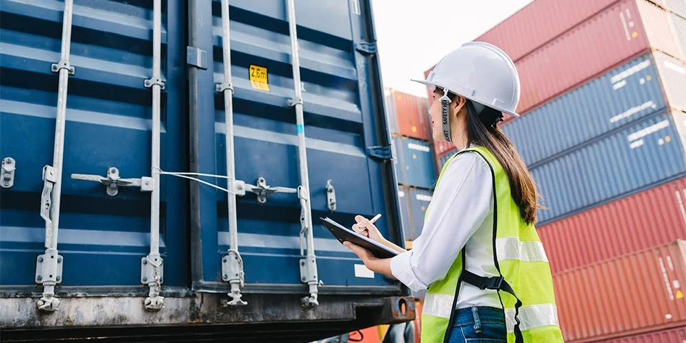 agente aduanal como asesor de cadena de suministro
